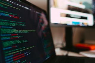 Balise canonique : un signal, pas un ordre